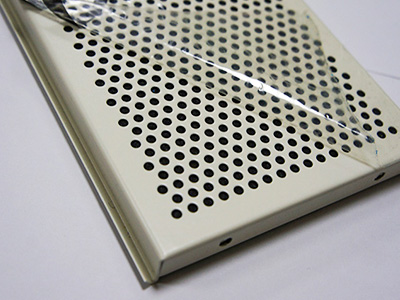 如何選鋼質(zhì)復(fù)合墻板比較好？