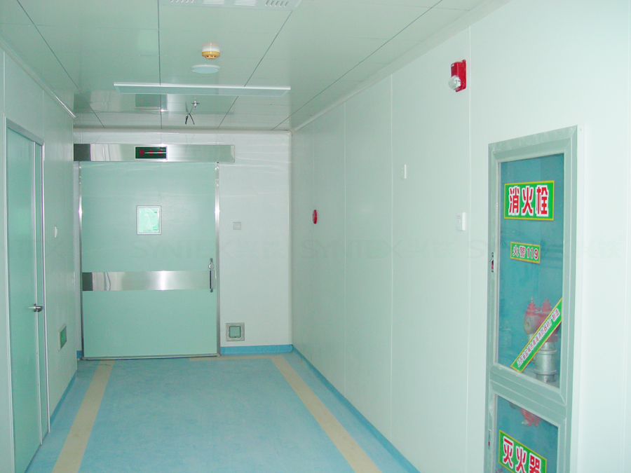 手術室門.jpg